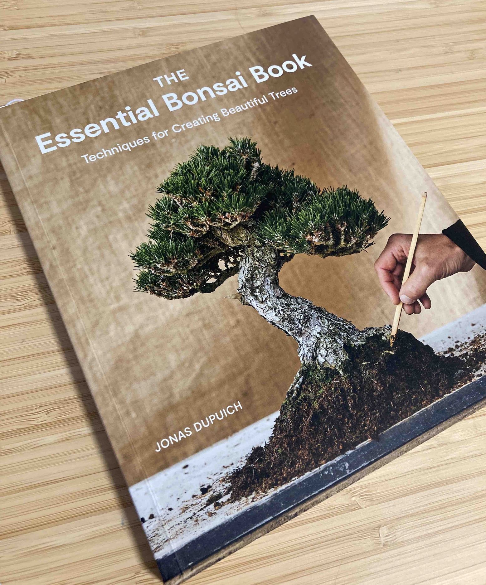 Book Review: The Essential Bonsai Book by Jonas Dupuich